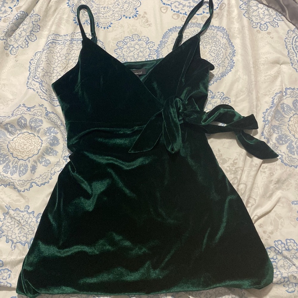 Green Velvet Dress Size L